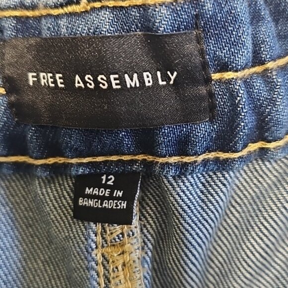 Free Assembly Womens Wide Leg Trouser Jeams - Picture 6 of 7